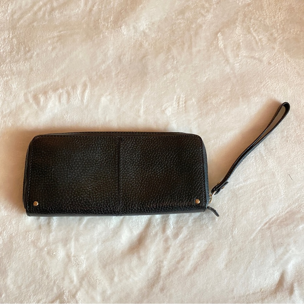 Abercrombie black continental wallet